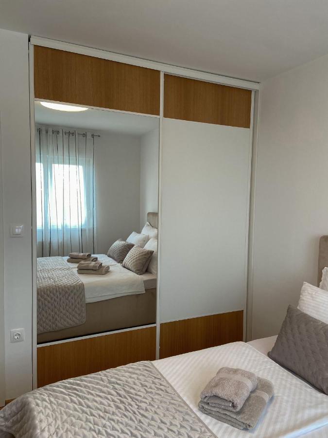 Portview Apartment Rijeka Exterior photo